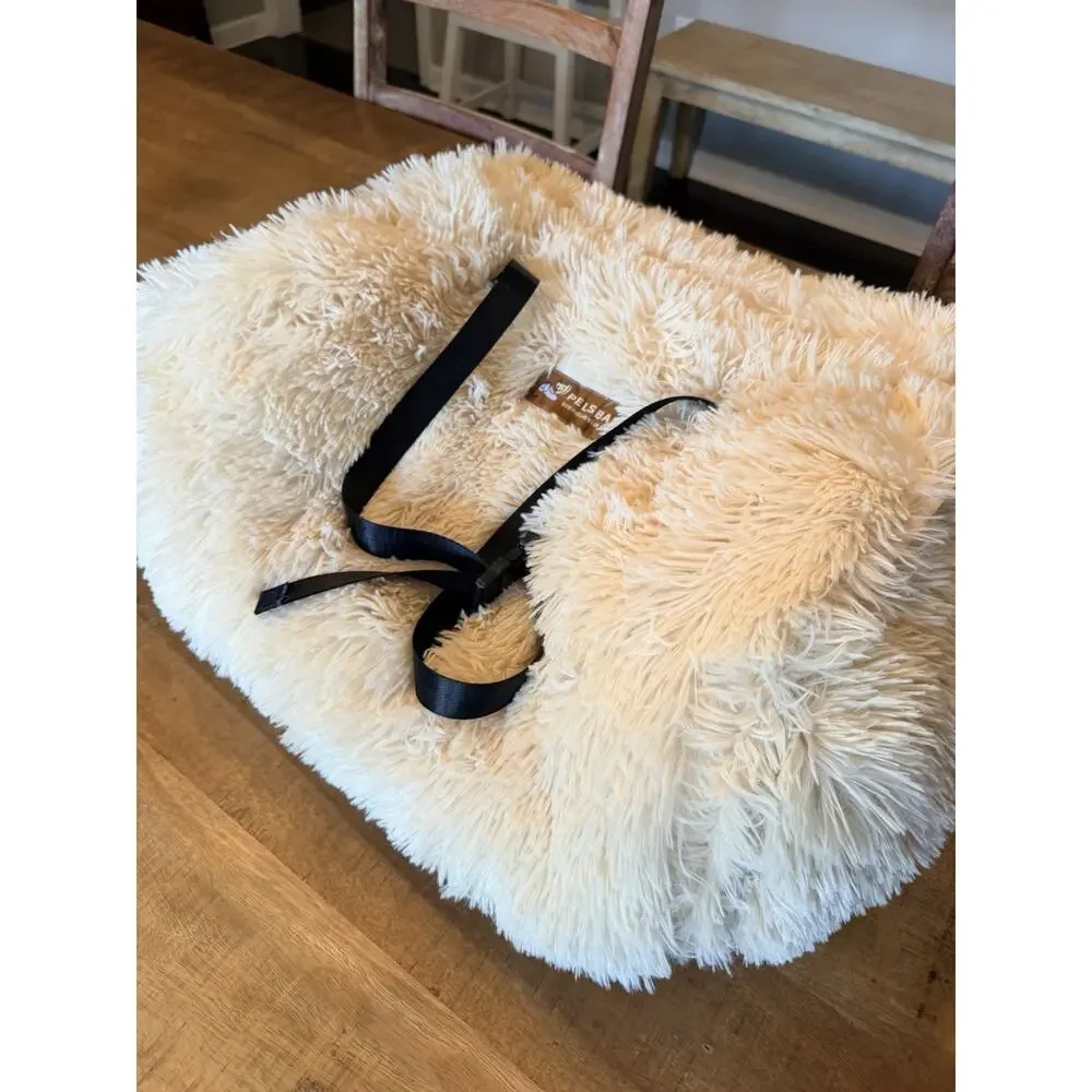 Pelsbarn Luxurious Cozy Car Bed For Dogs XS/S Beige NWOT Safe In Car